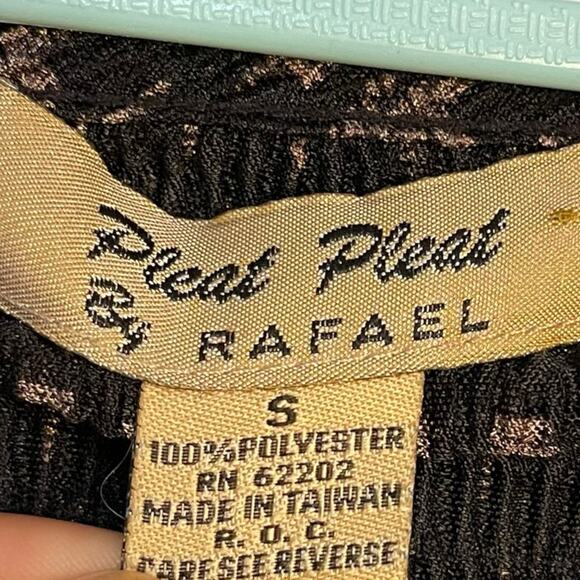 Pleat Pleat By Rafael Faux Wrap Blouse Women's Small Multicolor Mixed Print Top - Picture 7 of 9